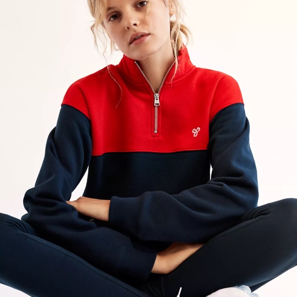 TNA Warm-Up Sweater - Picture 2 of 3